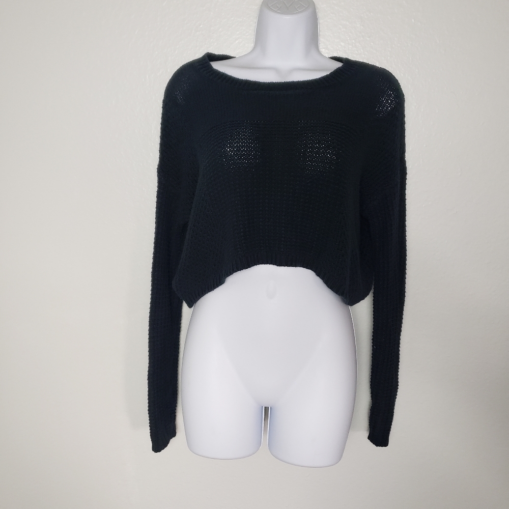 Cropped knit sweater